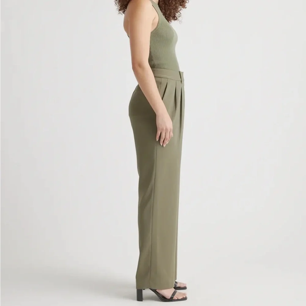 NWT 💚 QUINCE Olive Stretch Crepe Pleated Wide Leg Pants; Size 6, 30L - Picture 6 of 16
